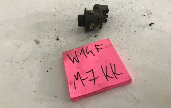 Renault Clio II Other switches/knobs/shifts 1212123