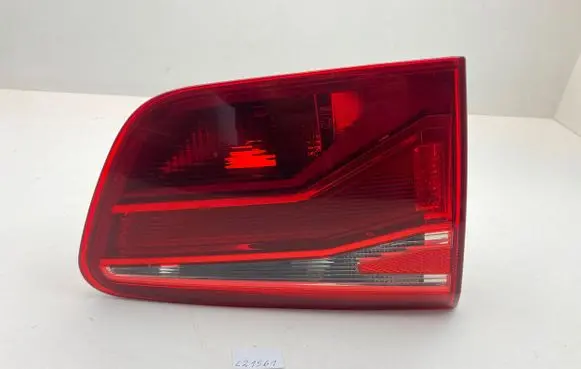 Seat Alhambra (Mk2) Tailgate rear/tail lights 7N5945093E 89504982 895049821H0K