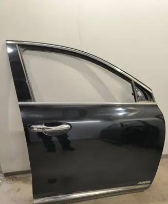 KIA Sorento Front door 