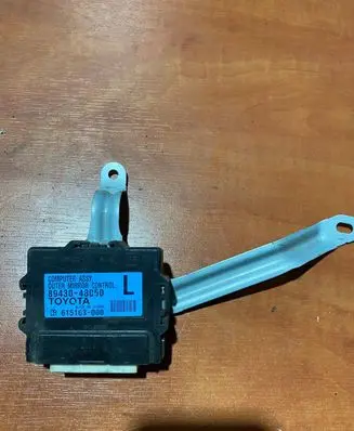 Lexus RX 450H Wing mirror control module 8943048050 615163000