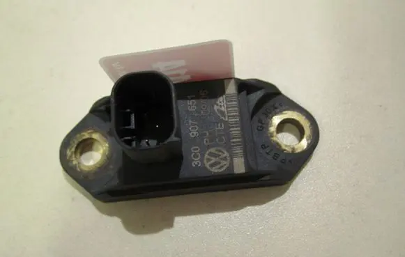 Volkswagen PASSAT CC Airbag deployment crash/impact sensor 3C0907651