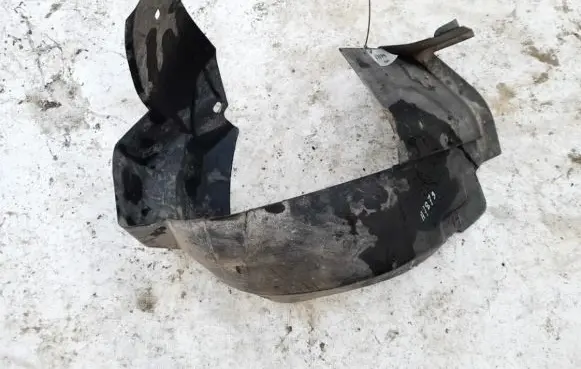 Cadillac CTS Front wheel arch liner splash guards