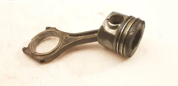 Audi A6 S6 C6 4F Piston with connecting rod