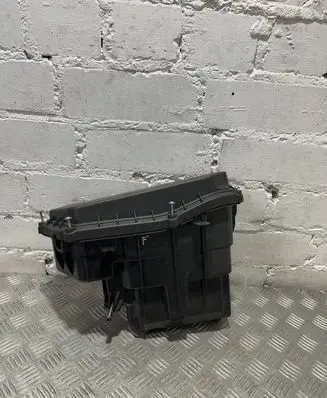 BMW 1 F20 F21 Fuse box set 8509913