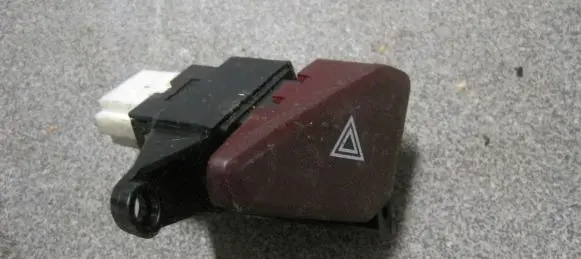 Mitsubishi Montero Other switches/knobs/shifts MR402467
