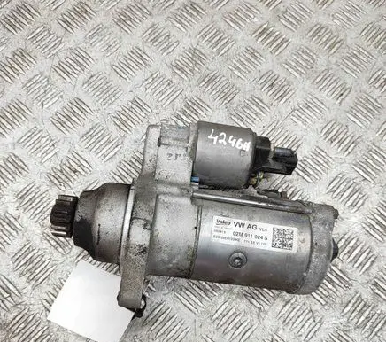 Volkswagen Golf VII Starter motor 02M911024S