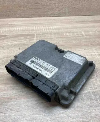 Rover 45 Engine control unit/module ECU 0281001956 MSB101150