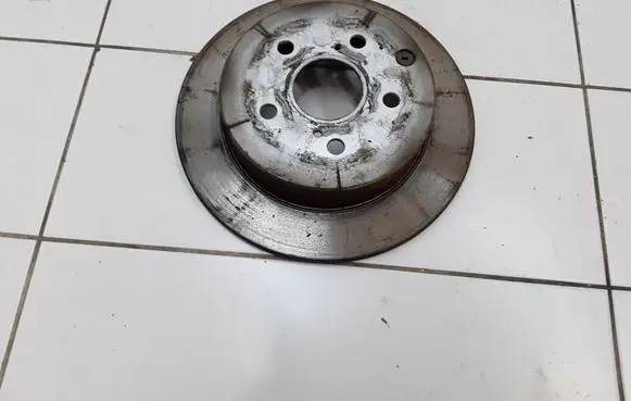 Toyota Corolla Verso AR10 Rear brake disc