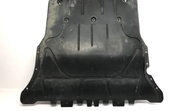 Skoda Octavia Mk4 Engine splash shield/under tray 5WA825236C 5WA825236D
