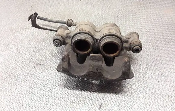 Mercedes-Benz Vito Viano W447 Front brake caliper