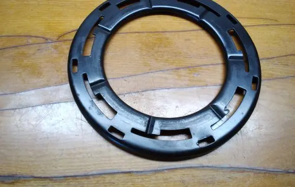 Mercedes-Benz E A207 In tank fuel pump screw locking ring/nut A0014710930