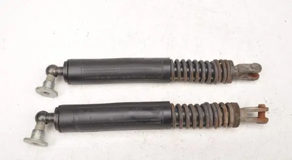 BMW 5 E39 Tailgate/trunk/boot tension spring 8220072