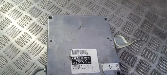 Toyota Avensis Verso Engine control unit/module 8966144360