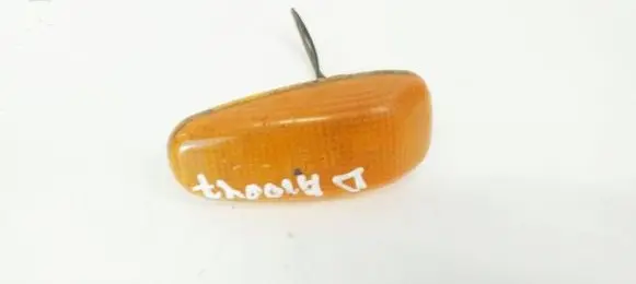 Volkswagen II LT Front fender indicator light