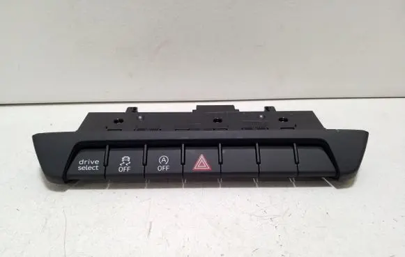 Audi A1 Hazard light switch 82A925301G