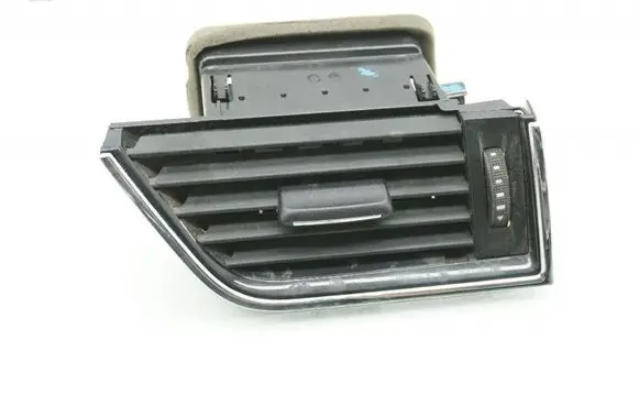 Skoda Octavia Mk3 (5E) Dashboard side air vent grill/cover trim 5E0819702
