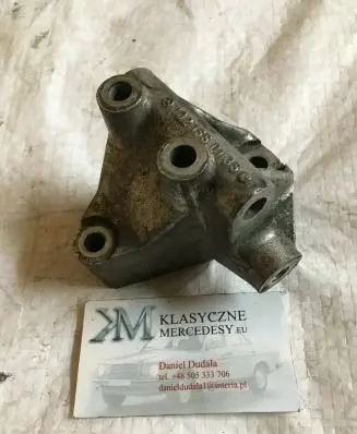 Mercedes-Benz W123 Generator/alternator bracket 1021550135