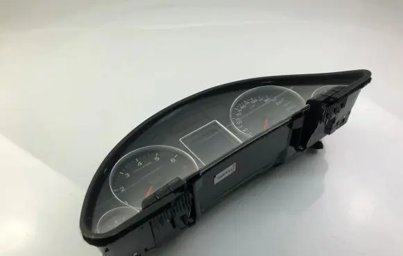 Audi A4 S4 B7 8E 8H Speedometer (instrument cluster) 0263626091