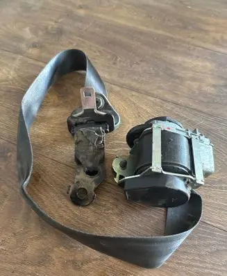 Renault Master III Front seatbelt 868840018R