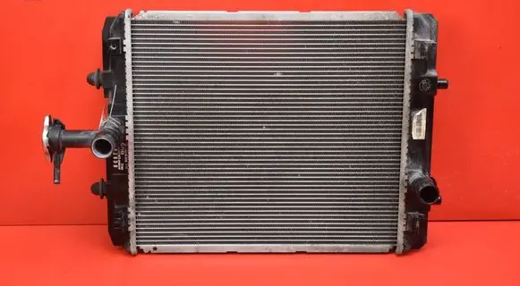 Toyota Aygo AB10 Coolant radiator 422173-13420T
