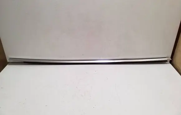 Audi Q7 4M Front door glass trim molding 4M0853284