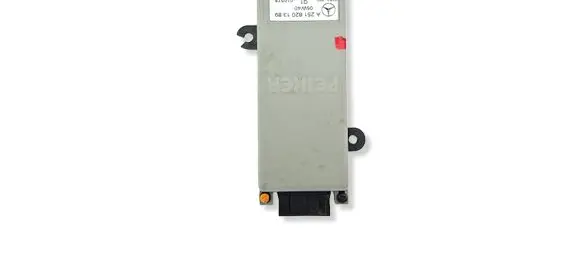 Mercedes-Benz GL X164 Aerial antenna amplifier A2518201389