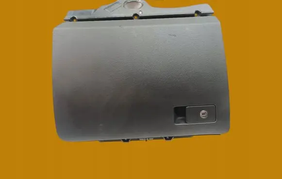 Volkswagen PASSAT B6 Glove box