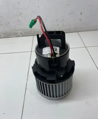 Peugeot 308 Heater fan/blower DB271001
