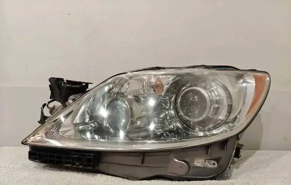 Lexus LS 460 - 600H Headlight/headlamp D4S12V35W