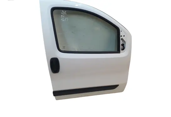Peugeot Bipper Front door