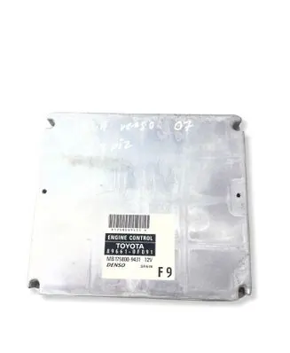 Toyota Corolla Verso AR10 Engine control unit/module 1758009431 896610F091 MB1758009431