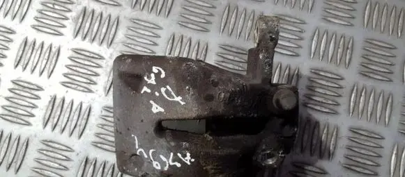 Toyota Avensis T250 Rear brake caliper
