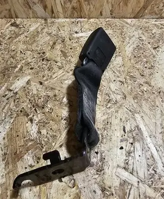 BMW X5 E70 Middle seatbelt (rear) 15107 6100602