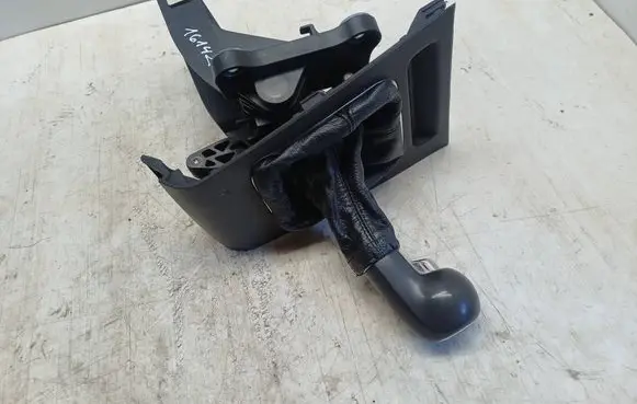 Opel Zafira B Gear shifter/selector 55351959