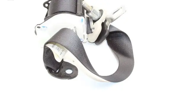 Nissan Micra Rear seatbelt