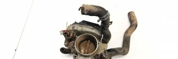 Volkswagen PASSAT B5 Throttle valve 058133063H