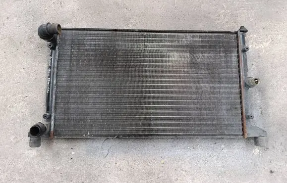 Volkswagen Sharan Coolant radiator