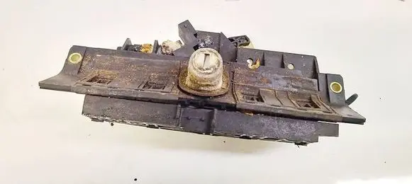 Audi A6 S6 C5 4B Central locking motor 4B0827565H 8D9827565H