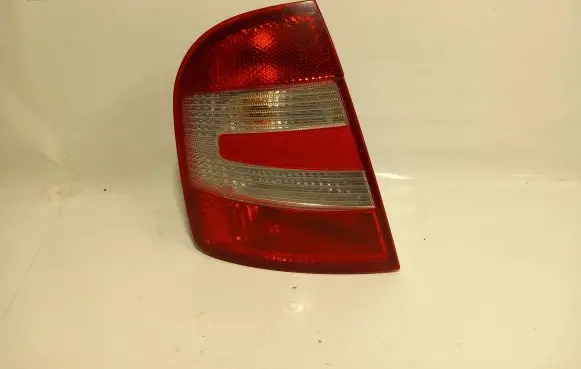 Skoda Fabia Mk1 (6Y) Rear/tail lights 6Y6945111B