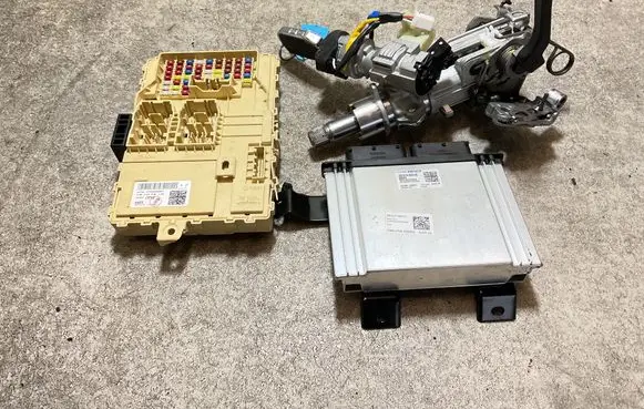 KIA Ceed Engine ECU kit and lock set 91950J7FF0 391908021 3911708151