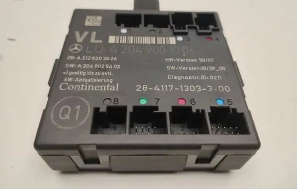Mercedes-Benz C W204 Door control unit/module A2049001006