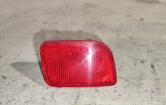 Renault Scenic II - Grand scenic II Rear tail light reflector 8200152642