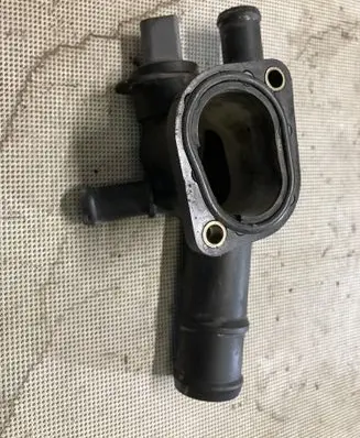 Seat Altea Engine coolant pipe/hose 038121132D