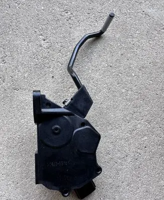 Lexus RX 450H Accelerator throttle pedal 7811048111 1988002150