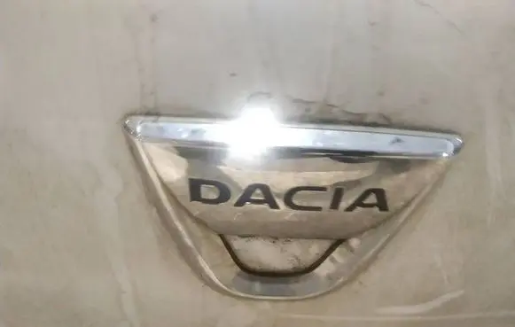Dacia Sandero Manufacturer badge logo/emblem 