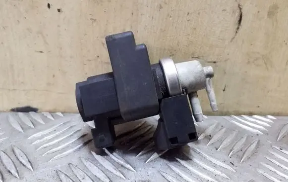 Renault Scenic II - Grand scenic II Turbo solenoid valve 8200270451 72190356