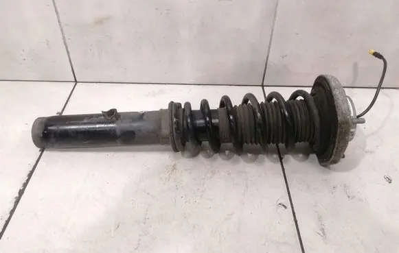 Porsche 718 Cayman 982 982c Front shock absorber with coil spring 982413031B