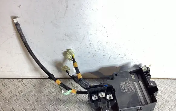 Lexus LS 460 - 600H Positive wiring loom 8266250380 8216550020