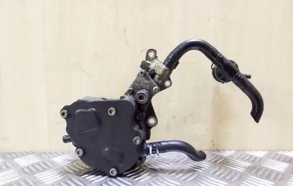 Skoda Octavia Mk1 (1U) Vacuum pump 038145209N