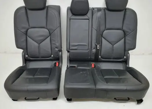 Porsche Cayenne (92A) Rear seat 